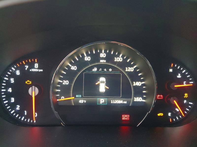 Фото 9 - KIA SORENTO