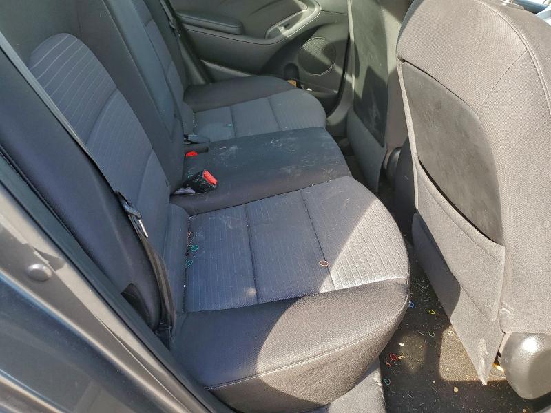 Фото 10 - KIA FORTE