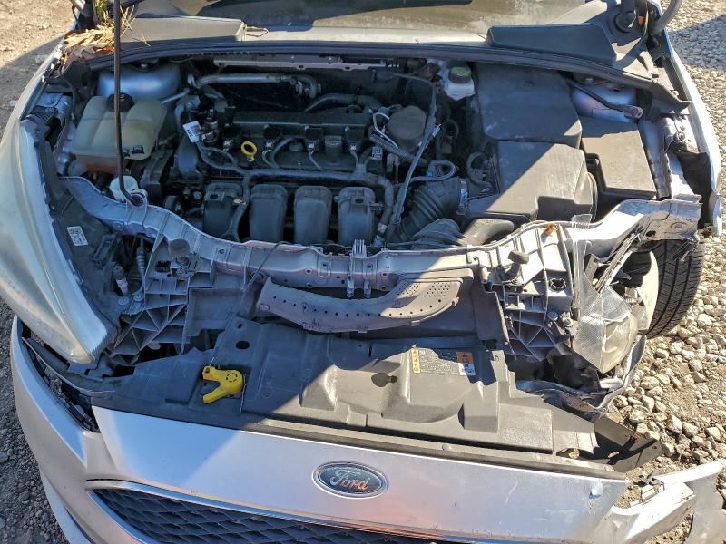 Фото 11 - FORD FOCUS