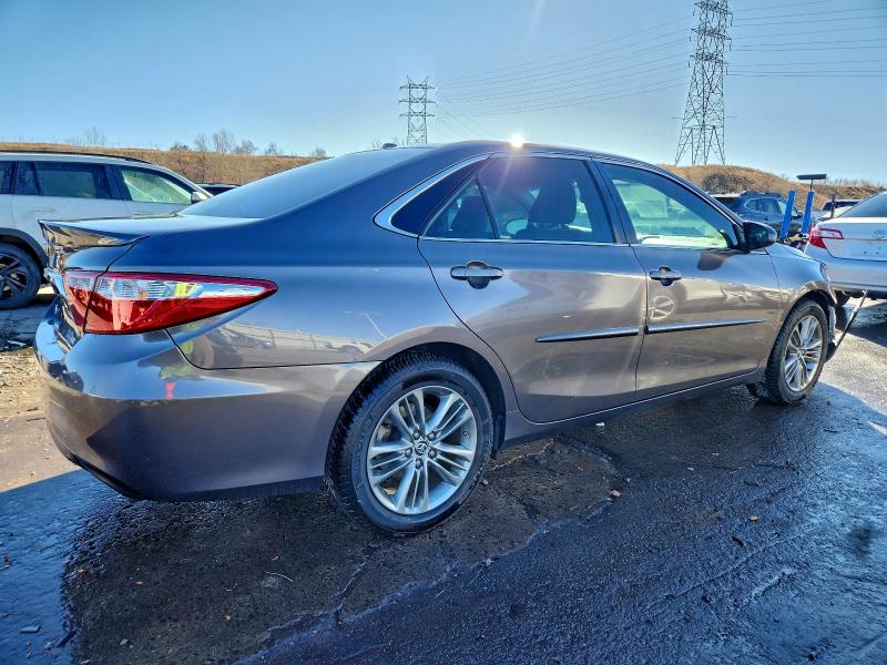 Фото 3 - TOYOTA CAMRY