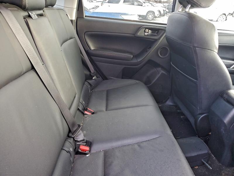 Фото 10 - SUBARU FORESTER