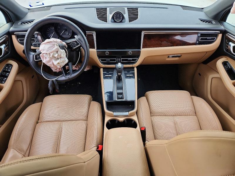 Фото 8 - PORSCHE MACAN