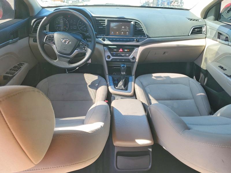 Фото 8 - HYUNDAI ELANTRA