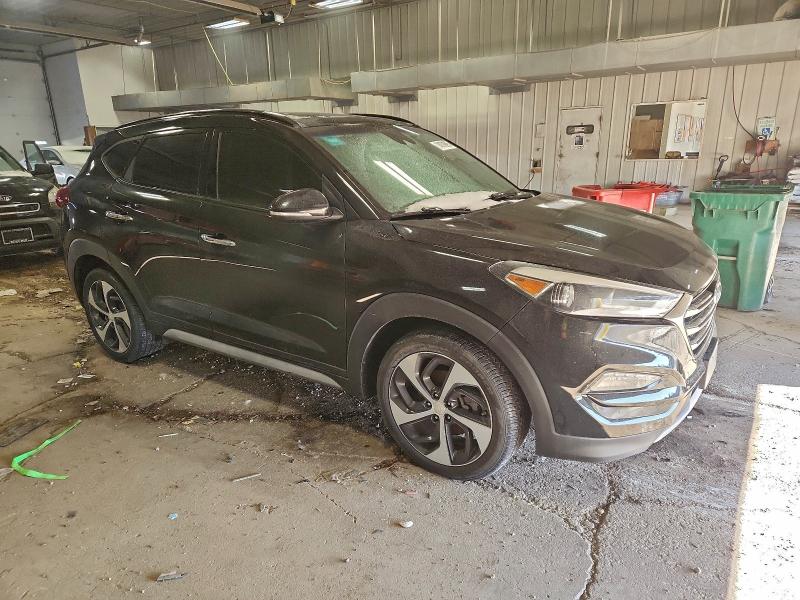 Фото 4 - HYUNDAI TUCSON