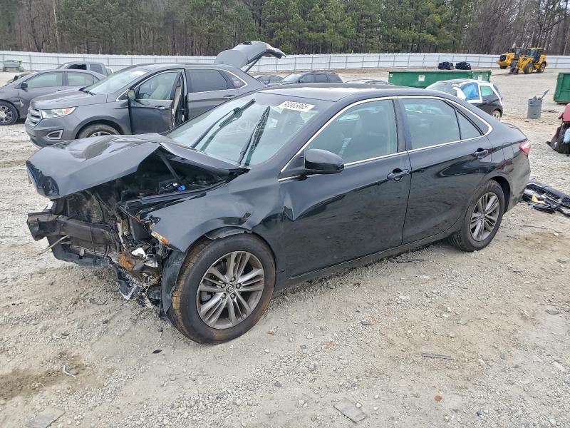 Фото 1 - TOYOTA CAMRY