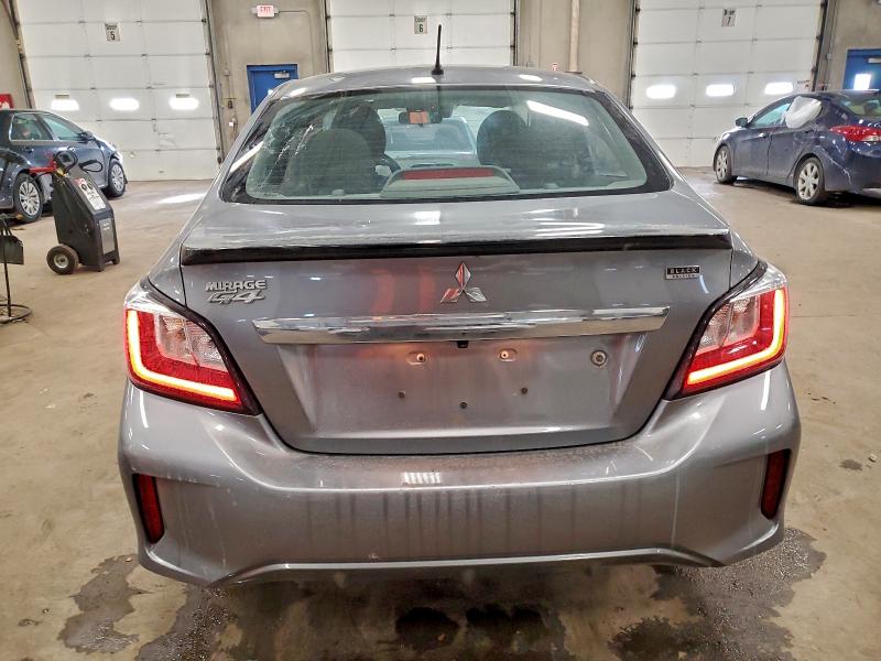 Фото 6 - MITSUBISHI MIRAGE