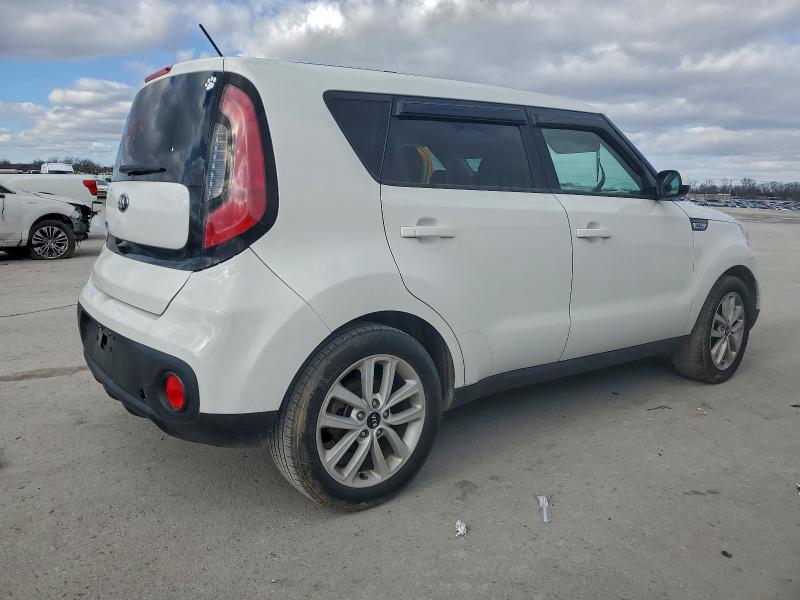 Фото 3 - KIA SOUL