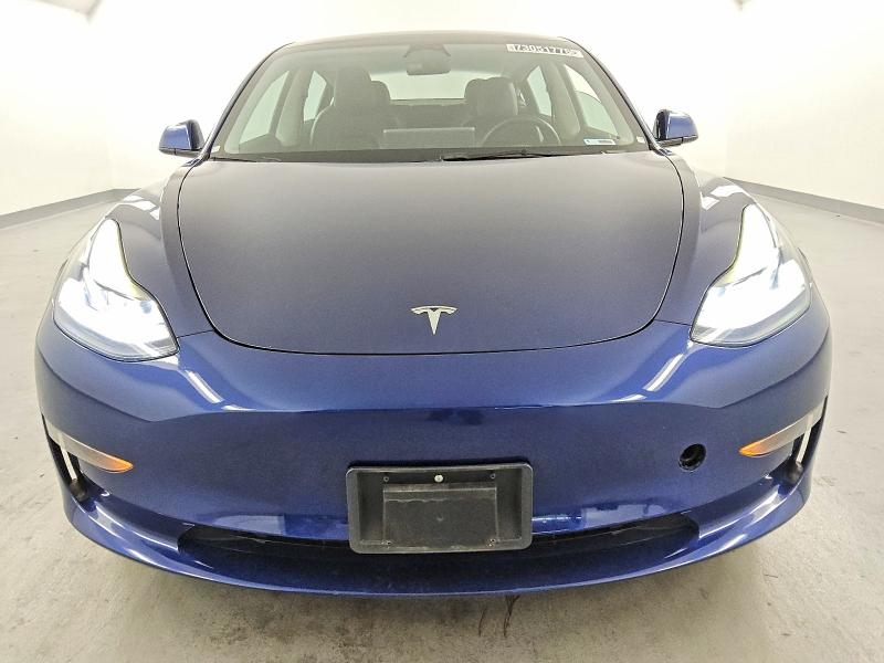 Фото 5 - TESLA MODEL 3