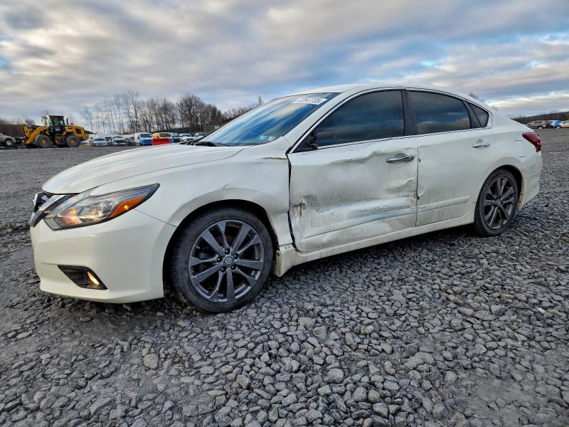 Фото 1 - NISSAN ALTIMA