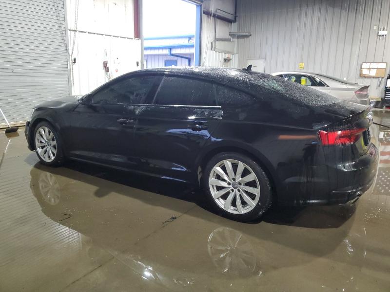 Фото 2 - AUDI A5