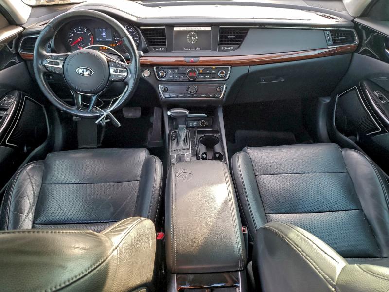 Фото 8 - KIA CADENZA