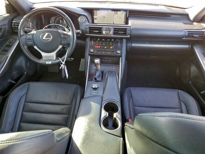 Фото 8 - LEXUS IS