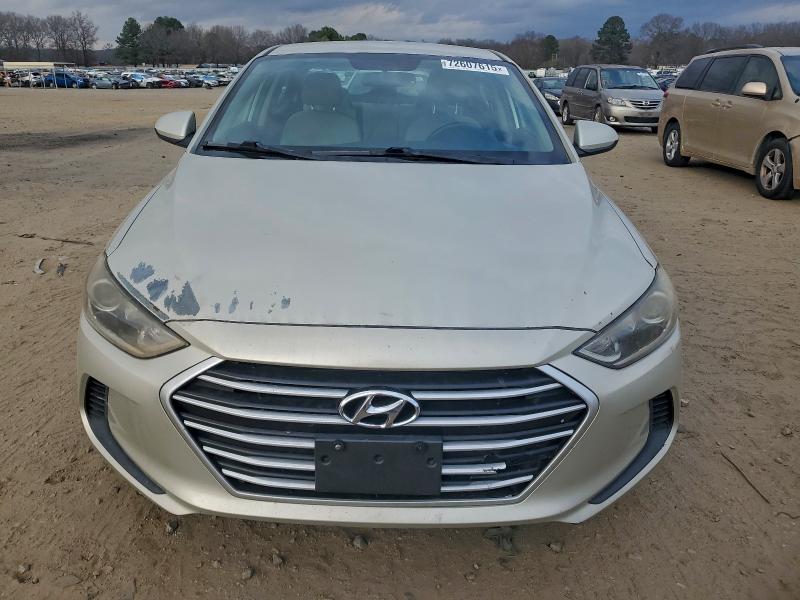 Фото 5 - HYUNDAI ELANTRA