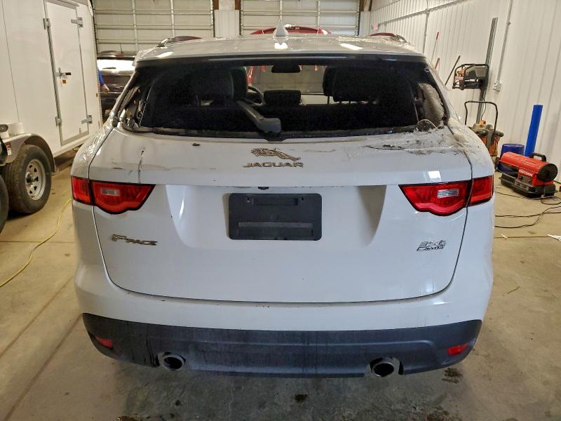 Фото 6 - JAGUAR F-PACE