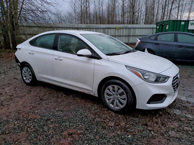 Фото 4 - HYUNDAI ACCENT