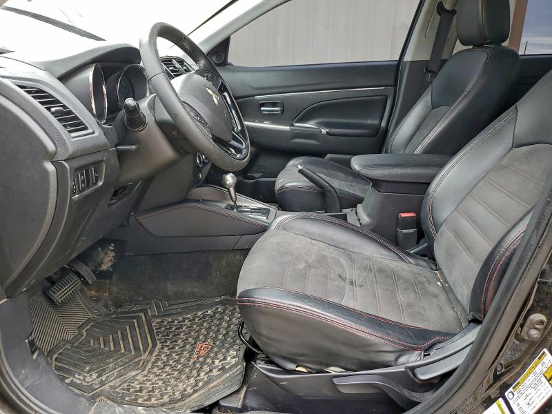 Фото 7 - MITSUBISHI OUTLANDER