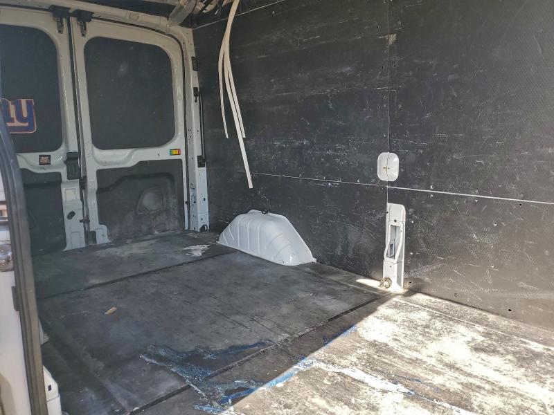 Фото 11 - FORD TRANSIT