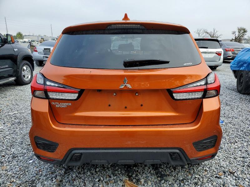 Фото 6 - MITSUBISHI OUTLANDER