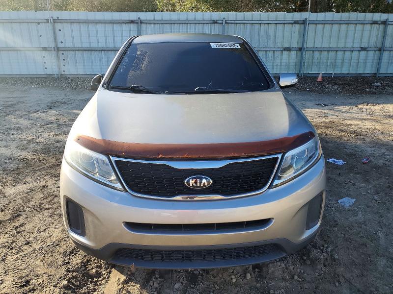 Фото 5 - KIA SORENTO