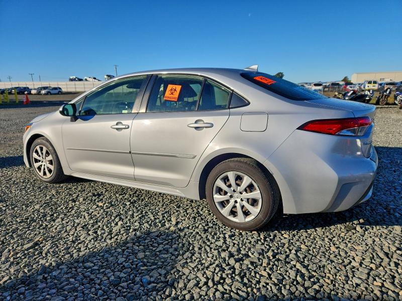 Фото 2 - TOYOTA COROLLA