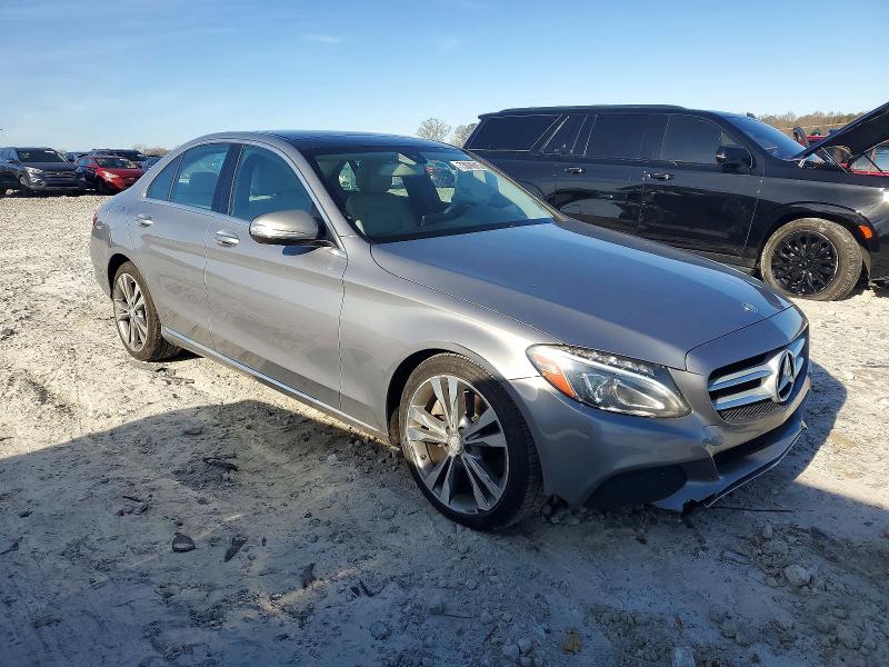 Фото 4 - MERCEDES-BENZ C-CLASS