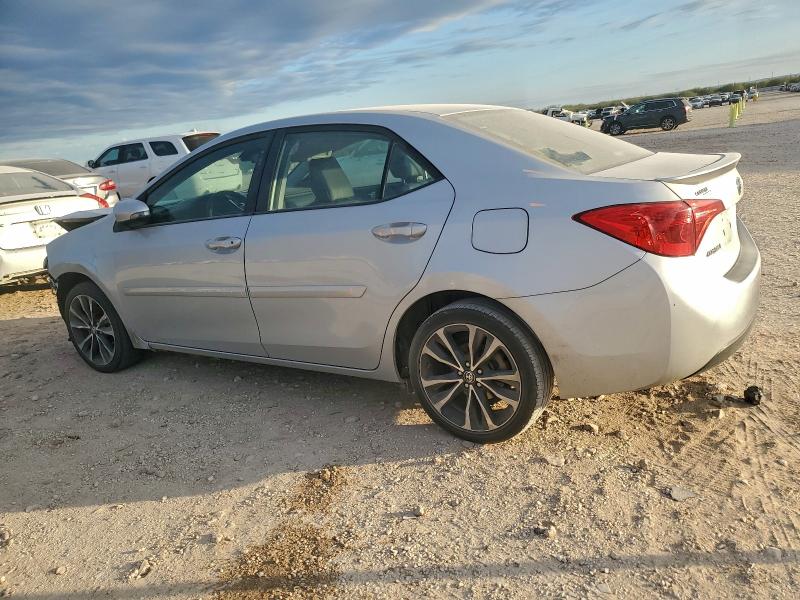 Фото 2 - TOYOTA COROLLA