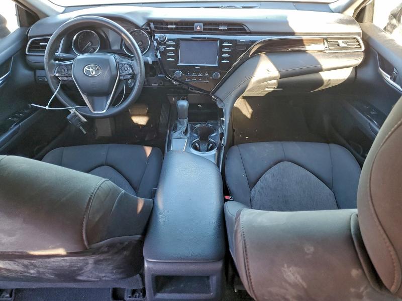 Фото 8 - TOYOTA CAMRY