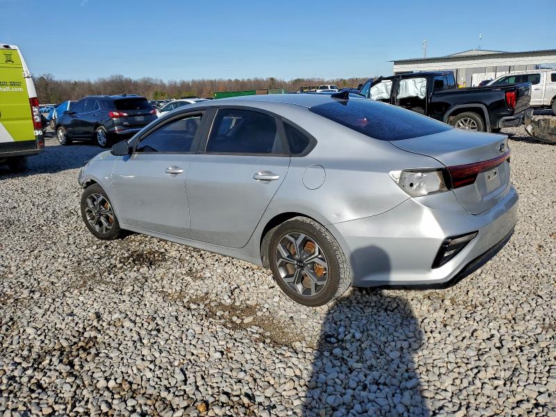 Фото 2 - KIA FORTE