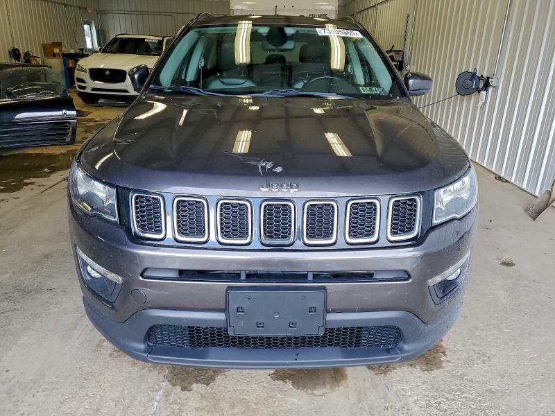 Фото 5 - JEEP COMPASS