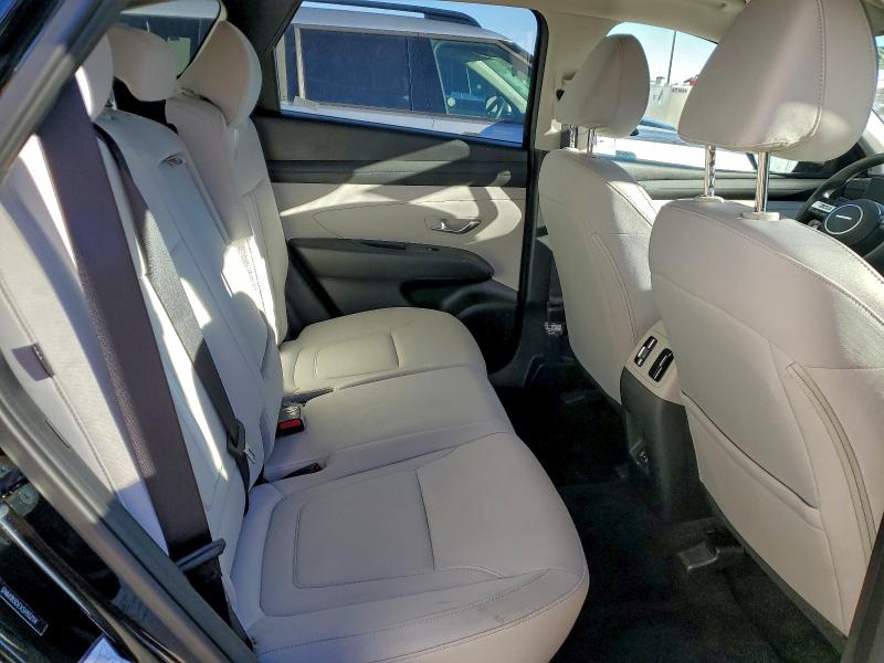 Фото 11 - HYUNDAI TUCSON