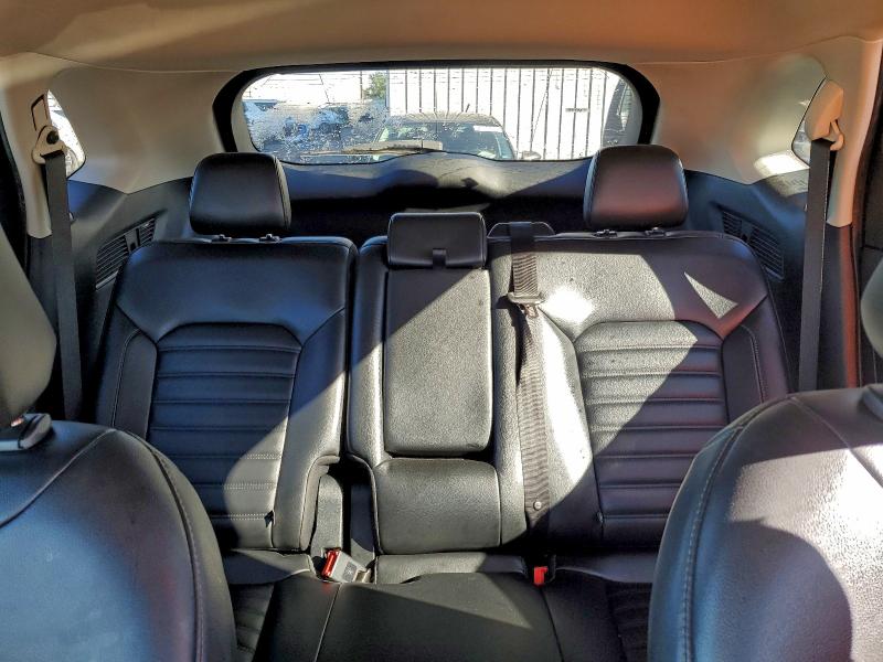 Фото 10 - FORD EDGE