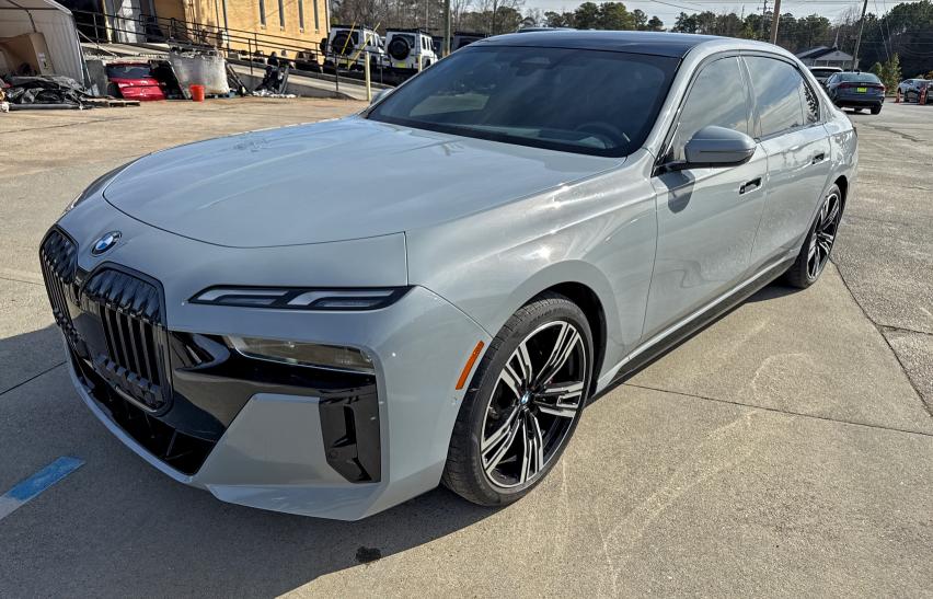 Фото 2 - BMW 7 SERIES