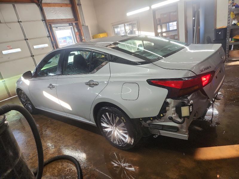 Фото 2 - NISSAN ALTIMA