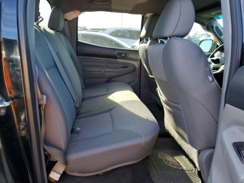 Фото 10 - TOYOTA TACOMA