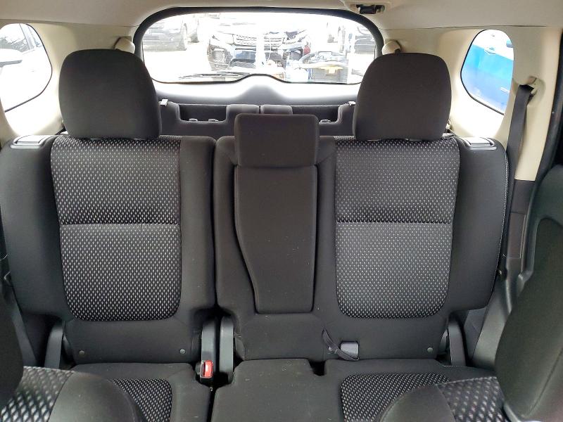 Фото 10 - MITSUBISHI OUTLANDER