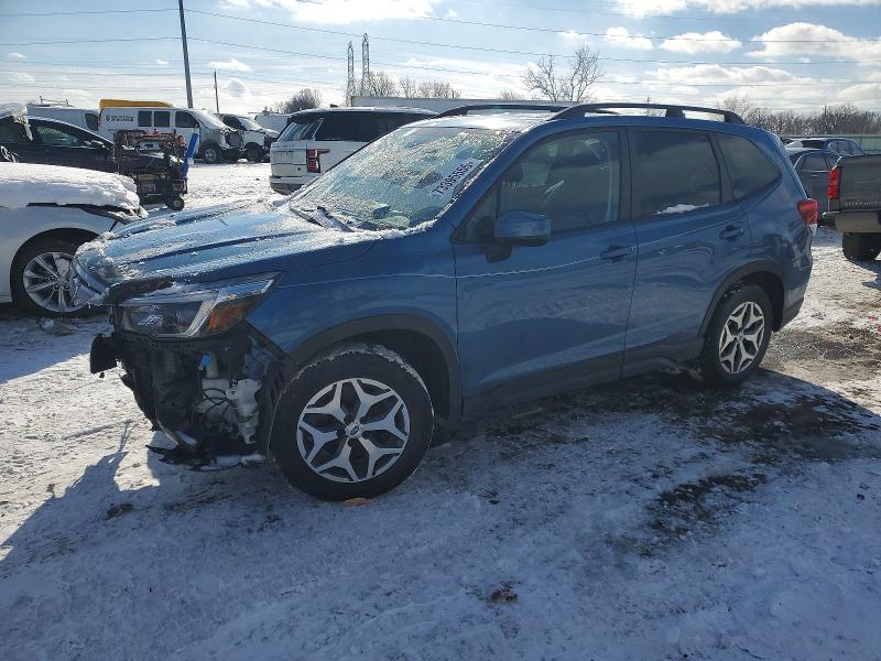 Фото 1 - SUBARU FORESTER