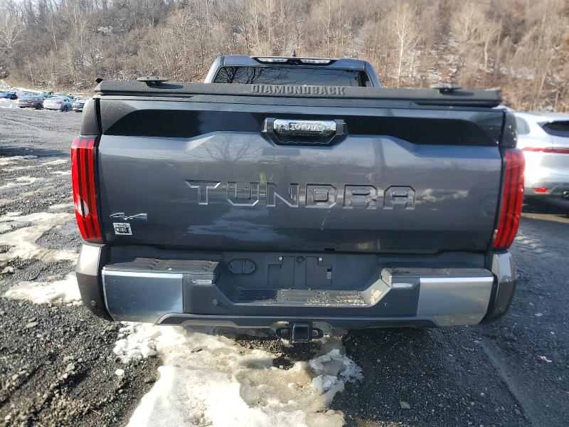 Фото 6 - TOYOTA TUNDRA