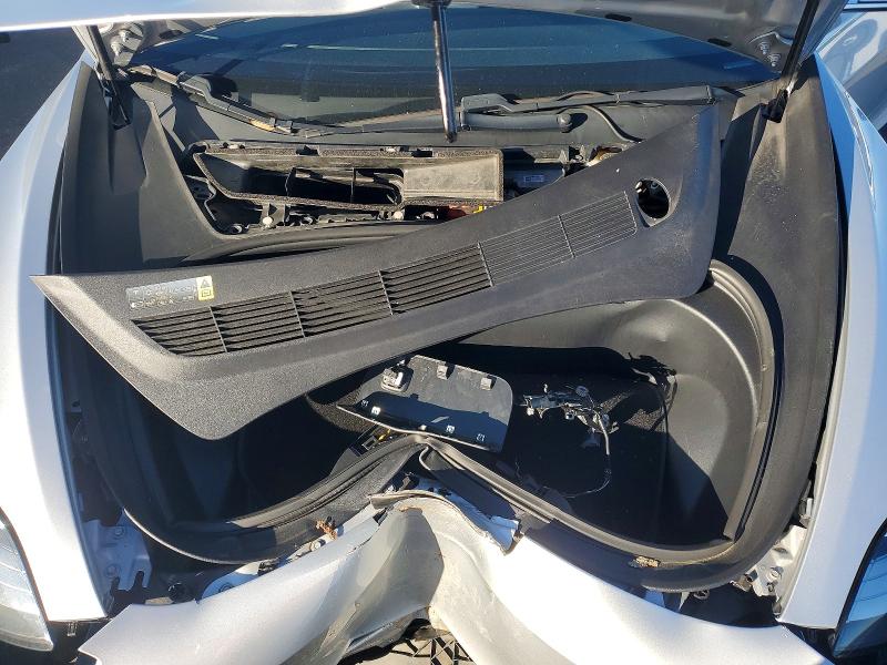 Фото 11 - TESLA MODEL 3