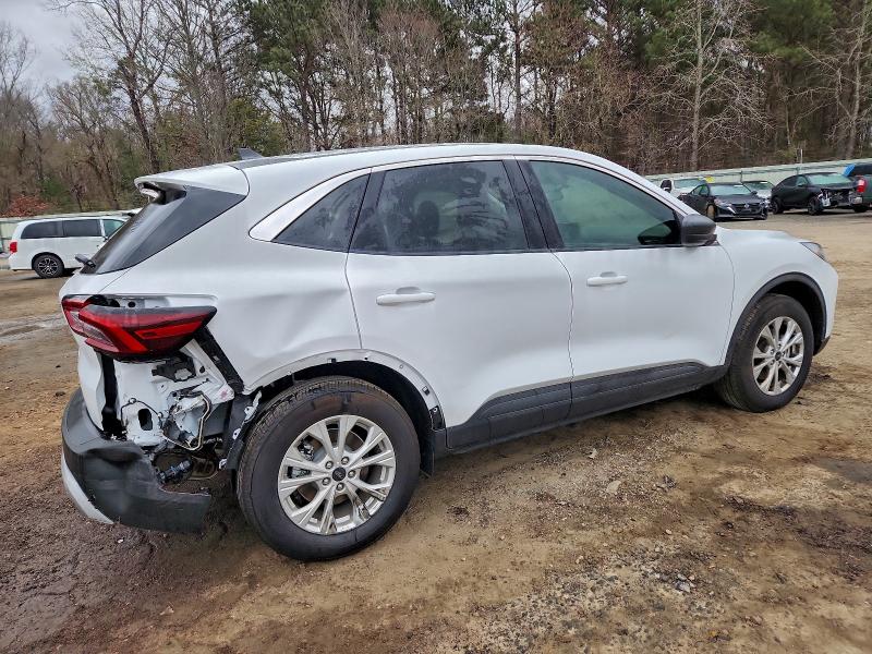 Фото 3 - FORD ESCAPE ACT