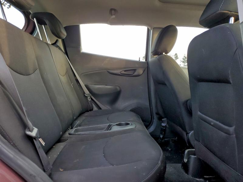 Фото 10 - CHEVROLET SPARK