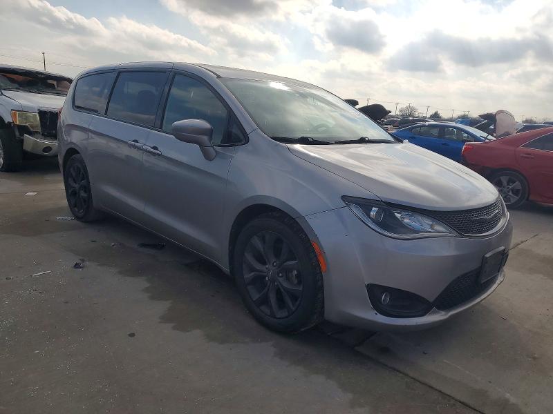 Фото 4 - CHRYSLER PACIFICA