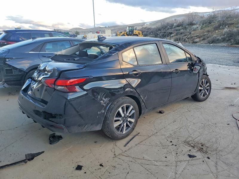 Фото 3 - NISSAN VERSA