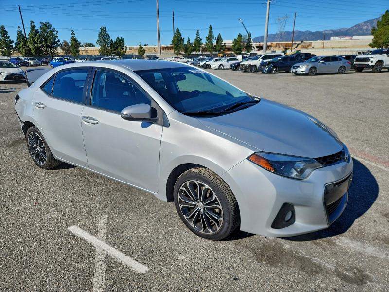 Фото 4 - TOYOTA COROLLA