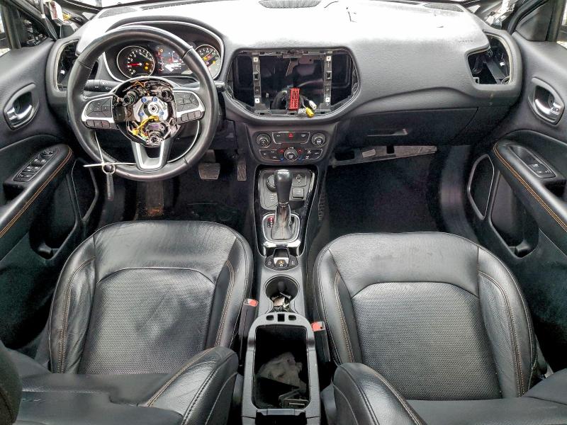 Фото 8 - JEEP COMPASS