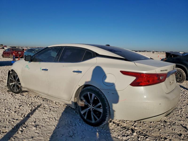 Фото 2 - NISSAN MAXIMA