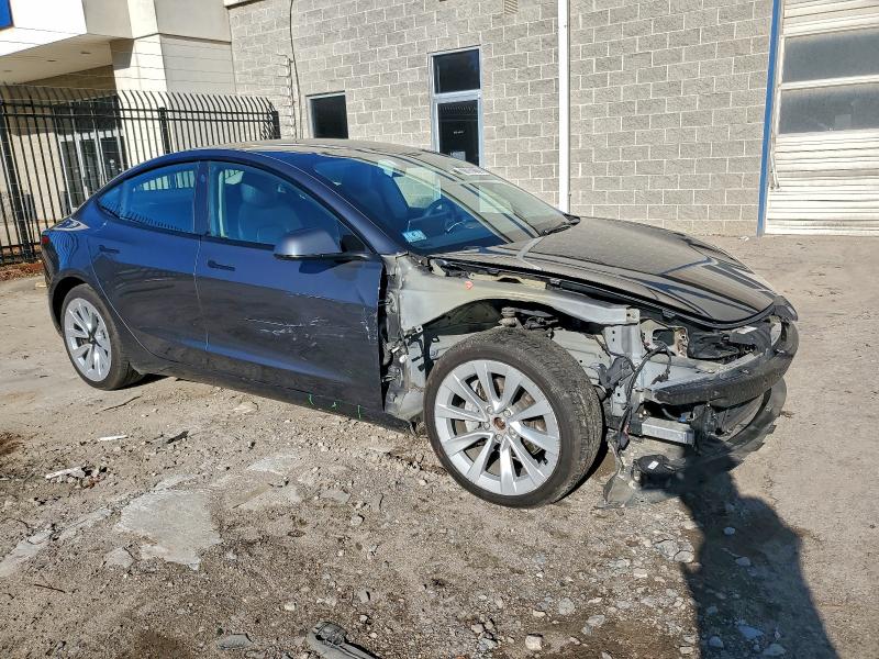 Фото 4 - TESLA MODEL 3