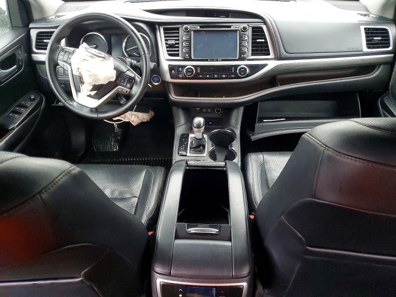 Фото 8 - TOYOTA HIGHLANDER