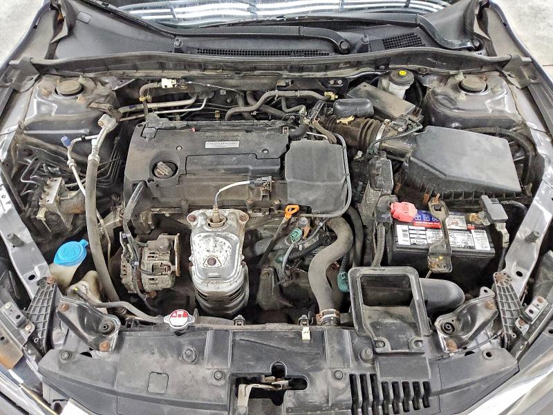 Фото 11 - HONDA ACCORD