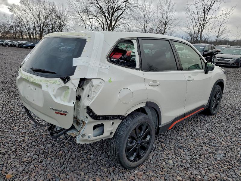 Фото 3 - SUBARU FORESTER