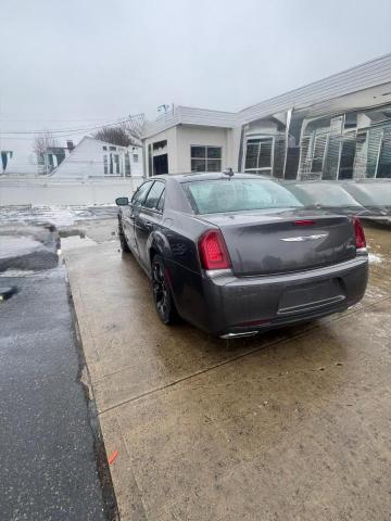 Фото 3 - CHRYSLER 300